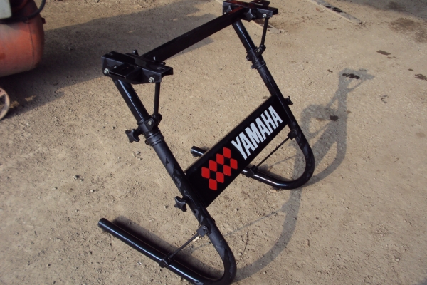 ขาตั้งคีย์บอร์ด YAMAHA