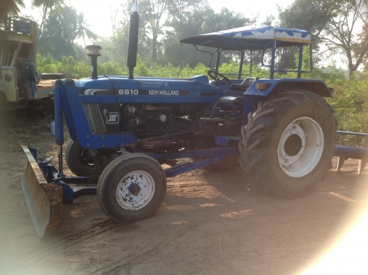 ขายรถไถ. FORD  6610