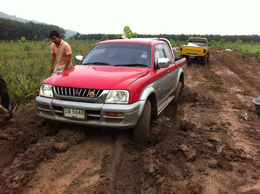 ขาย มิตซูบิชิ สตาด้า 2.8 turbo MT ขับ 4*4