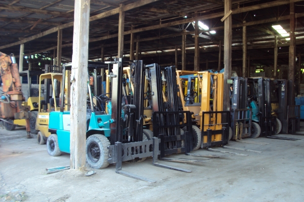 ให้เช่า รายวัน -เดือน รถโฟลคลิฟท์ ตั้งแต่ 1 ตัน ถึง 10 ตัน