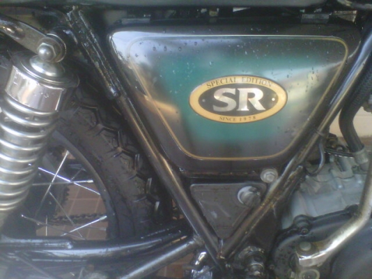 ***ขาย SR400 ตัว limited ปี 95 สีเขียวเดิมญี่ปุ่น รถเดิมครับ 64000 ohm คอนหวัน***