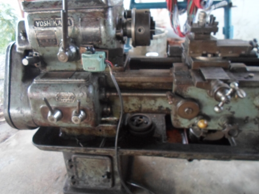 เครื่องกลึงญี่ปุ่น 5 ฟุต  เกียร์บล็อก  45,000