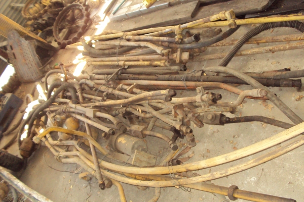 ลายไปป์ปิ้ง สำหรับติดแบคโฮ มีหลายขนาด ขาย และรับติดตั้ง