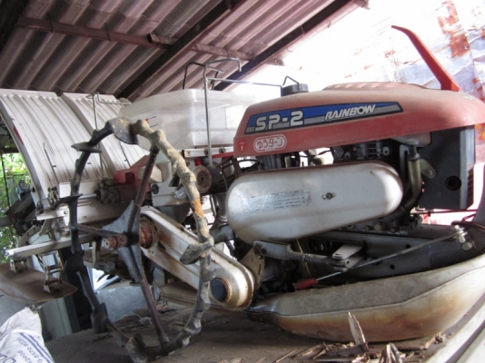 ขายถูก -รถดำนา HONDA: 2 แถว หยอดเมล็ดได้ มือสองญี่ปุ่น