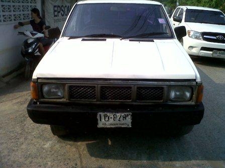 BIG M เครื่องดีเซลTD27 เครื่องดี แอร์เย็น เอกสารพร้อมโอน ภาษีไม่ขาด