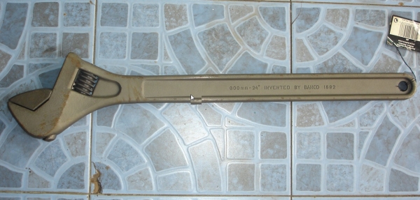 ขายประแจเลื่อน BAHCO 24" MADE IN SWEDEN