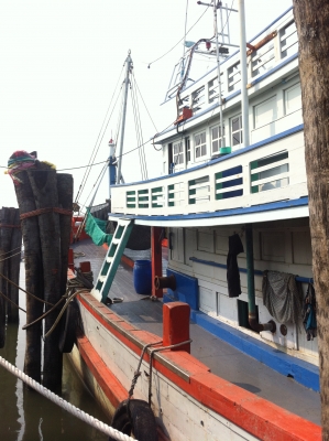 ขายเรือประมงสภาพดี.. ขายเรือประมงสภาพดี..