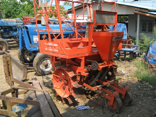 ขายเครื่องปลูกอ้อย ไคเฮงหลี