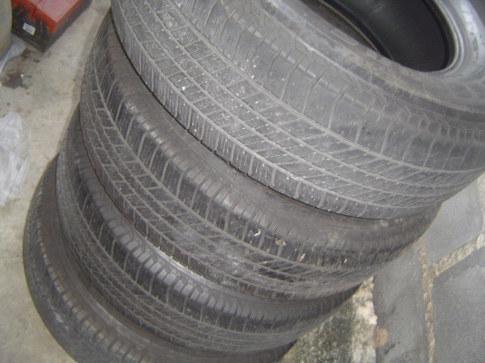 ขายยาง 265/65/17 Bridgestone  Dueler  ปี 10