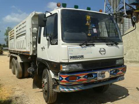 ขายรถ 10 ล้อ 2 เพลา กระบะเหล็กดั้มดิน อู่.สามมิตรล๊อนเฉียง HINO FM3M วางหัว 2 K สหมอเงิน สวยมาก