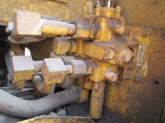 ขายรถแทรกเตอร์KOMATSU D21P-6 สภาพพร้อมใช้ ขายรถแทรกเตอร์KOMATSU D21P-6 สภาพพร้อมใช้