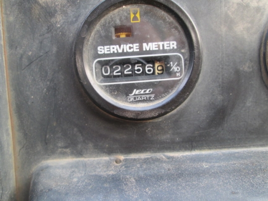 ขายรถแทรกเตอร์KOMATSU D21P-6 สภาพพร้อมใช้ ขายรถแทรกเตอร์KOMATSU D21P-6 สภาพพร้อมใช้