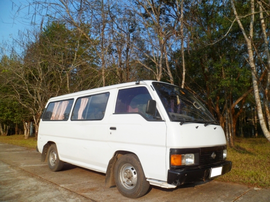ขาย NISSAN URVAN ปี 1994 ดีเซล 2,500cc อย่างฟิต ดูก่อนครับ รูปเพียบ