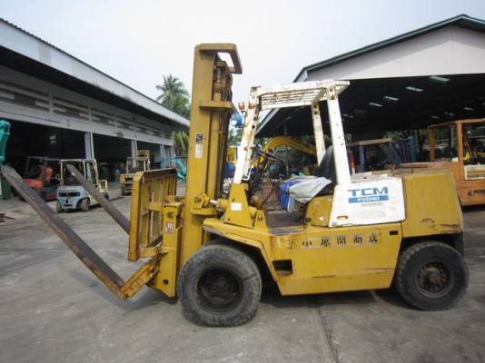 ขาย รถยก TCM 4 คัน รุ่น FVD40 เสาสูง 4 เมตร มือสองญี่ปุ่น ขาย รถยก TCM 4 คัน รุ่น FVD40 เสาสูง 4 เมตร มือสองญี่ปุ่น