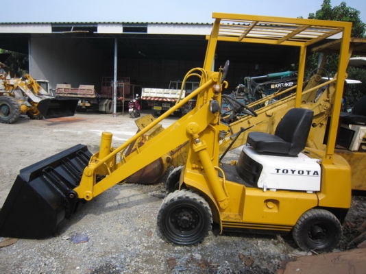 ขาย รถยก(ดีเซล) KOMATSU 2.5 ตัน เสาสูง 5 เมตร รุ่น FD25-16 มือสองญี่ปุ่น