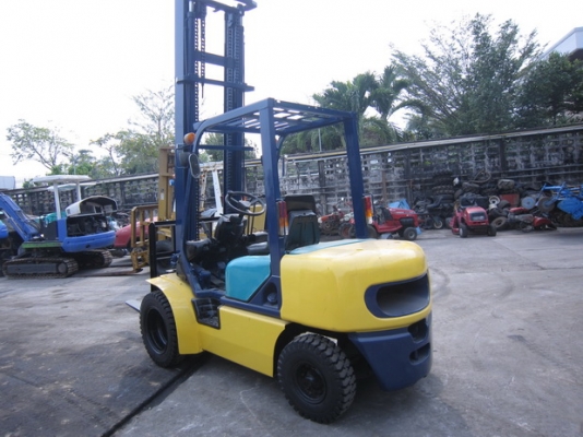 ขาย รถยก(ดีเซล) KOMATSU 2.5 ตัน เสาสูง 5 เมตร รุ่น FD25-16 มือสองญี่ปุ่น