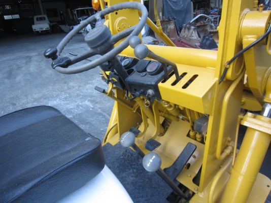 ขาย รถตักเล็ก (ดีเซล) TOYOTA รุ่น SD7  มือสองญี่ปุ่น