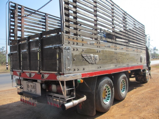 10ล้อ 3H สิงห์ไฮเทค เพลาเดียว 195แรง 10ล้อ 3H สิงห์ไฮเทค เพลาเดียว 195แรง