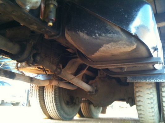 10ล้อ 3H สิงห์ไฮเทค เพลาเดียว 195แรง 10ล้อ 3H สิงห์ไฮเทค เพลาเดียว 195แรง