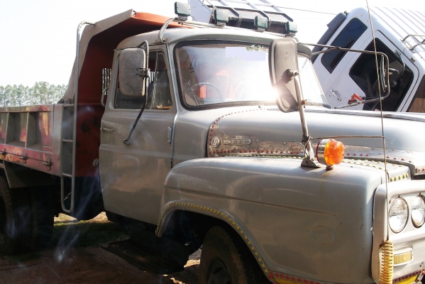 หกล้อหัวยาวดั๊ม  สภาพสวยพร้อมไช้งาน