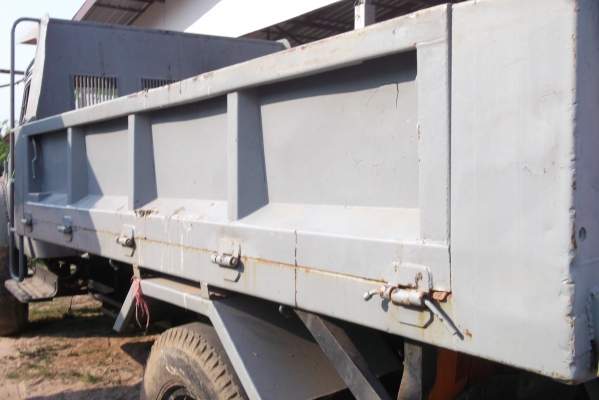 หกล้อหัวยาวดั๊ม  สภาพสวยพร้อมไช้งาน