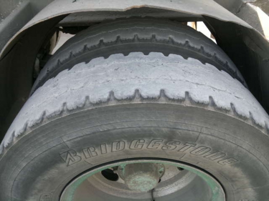 ขายเต๋าปูนกล้วยหอม 3 เพลา บรรจุได้ 35 ตัน บรรจุขนได้เต็มที่ 37 ตัน อู่.กิจชัย ยกล้อได้ ปี.52 พร้อมใช้