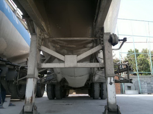 ขายเต๋าปูนกล้วยหอม 3 เพลา บรรจุได้ 35 ตัน บรรจุขนได้เต็มที่ 37 ตัน อู่.กิจชัย ยกล้อได้ ปี.52 พร้อมใช้