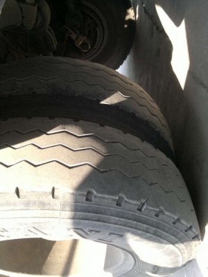 ขายเต๋าปูนกล้วยหอม 3 เพลา บรรจุได้ 35 ตัน บรรจุขนได้เต็มที่ 37 ตัน อู่.กิจชัย ยกล้อได้ ปี.52 พร้อมใช้