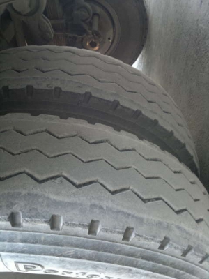 ขายเต๋าปูนกล้วยหอม 3 เพลา บรรจุได้ 35 ตัน บรรจุขนได้เต็มที่ 37 ตัน อู่.กิจชัย ยกล้อได้ ปี.52 พร้อมใช้