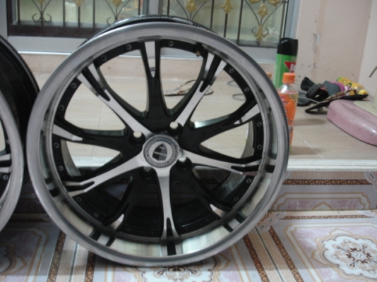 ล้อ เเนว vip17x7.5 4รู100 et42 สภาพสวยมาก