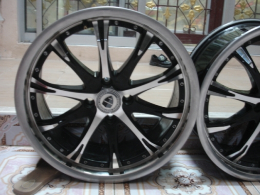 ล้อ เเนว vip17x7.5 4รู100 et42 สภาพสวยมาก