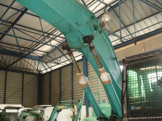 ถึงไทยแล้ว KOBELCO SK210LC-6E YQ08 ปี 2003 สภาพสวย ราคาไม่แพงครับ
