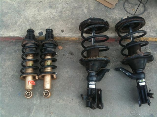 ขายโช็ค HONDA CIVIC DIMENSION มือสอง ตามสภาพ