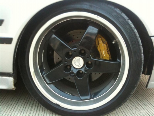 BMW E 34 525 i ปี 89 เกียร์ AUTO วาง1J ของแต่งเพียบ ประกันชั้น 3