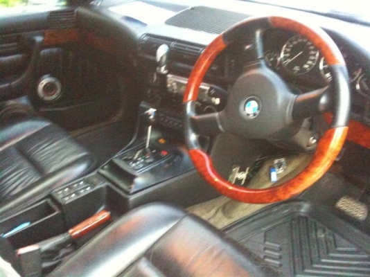 BMW E 34 525 i ปี 89 เกียร์ AUTO วาง1J ของแต่งเพียบ ประกันชั้น 3