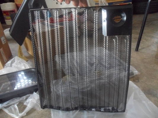 ขาย ฝาปิดข้างเครื่องรถไถฟอร์ดNH6640 7740และ7840 มีทุกรุ่น ของมีในสต็อคพร้อมส่งตลอดครับ