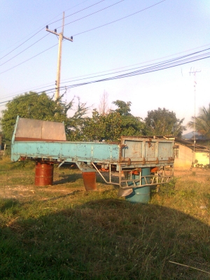 ขายกระบะรถ 6 ล้ออีซุซุ