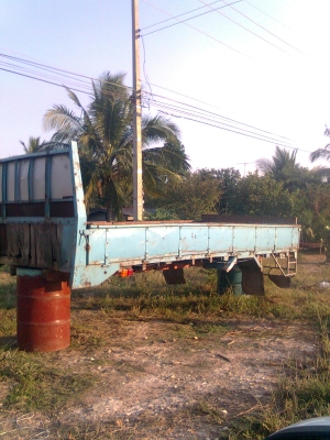 ขายกระบะรถ 6 ล้ออีซุซุ