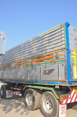 ขาย ลูกพ่วงดั้มเกษตร  3 เพลา 3 มิตร