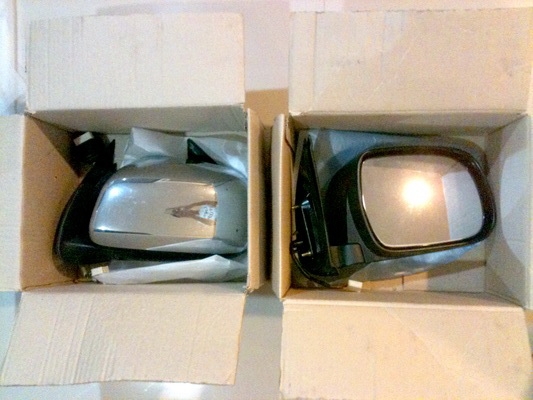 กระจกมองข้างปรับไฟฟ้า ฟอร์จูนเนอร์ ของแท้ศูนย์ สายไฟอยู่ครบ กระจกเงาครบ ราคาข้างล่ะ 1,600 บาท กระจกมองข้างปรับไฟฟ้า ฟอร์จูนเนอร์ ของแท้ศูนย์ สายไฟอยู่ครบ กระจกเงาครบ ราคาข้างล่ะ 1,600 บาท