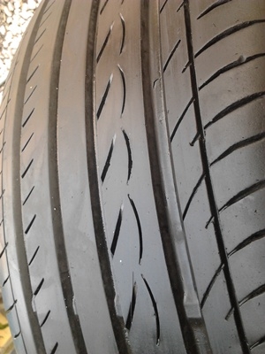 ขายยาง215/60/16 ปี 3411  YOKOHAMA ADVAN db JAPAN   1  ชุด