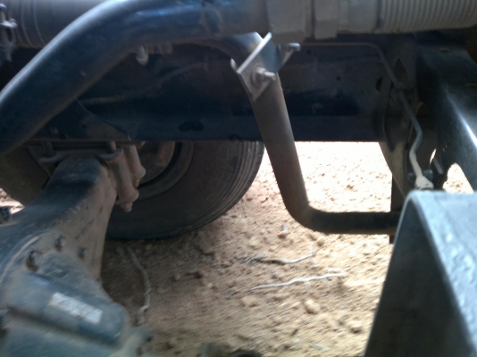 รถฮีโน่ 6 ล้อดั๊ม FC9J  175 แรงม้า ปี 53  รถวิ่ง 80000 ซม. สนใจติดต่อ 081 - 6079515