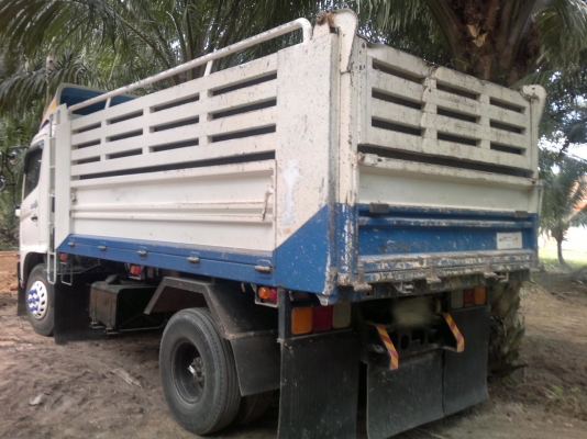 รถฮีโน่ 6 ล้อดั๊ม FC9J  175 แรงม้า ปี 53  รถวิ่ง 80000 ซม. สนใจติดต่อ 081 - 6079515