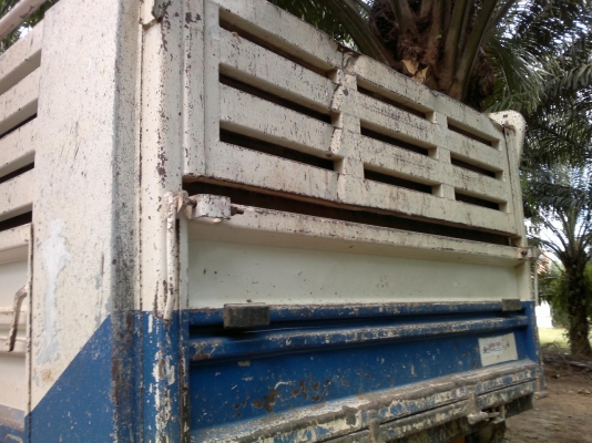 รถฮีโน่ 6 ล้อดั๊ม FC9J  175 แรงม้า ปี 53  รถวิ่ง 80000 ซม. สนใจติดต่อ 081 - 6079515