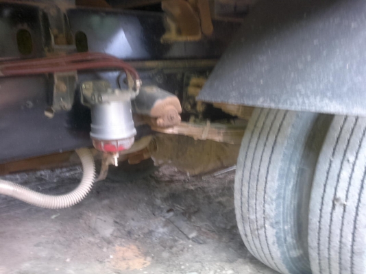 รถฮีโน่ 6 ล้อดั๊ม FC9J  175 แรงม้า ปี 53  รถวิ่ง 80000 ซม. สนใจติดต่อ 081 - 6079515