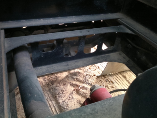 รถฮีโน่ 6 ล้อดั๊ม FC9J  175 แรงม้า ปี 53  รถวิ่ง 80000 ซม. สนใจติดต่อ 081 - 6079515