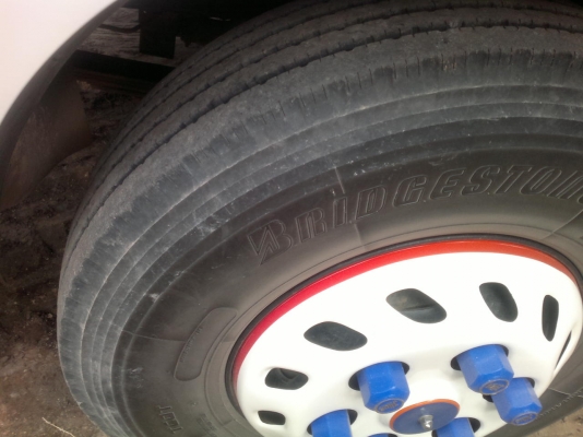 รถฮีโน่ 6 ล้อดั๊ม FC9J  175 แรงม้า ปี 53  รถวิ่ง 80000 ซม. สนใจติดต่อ 081 - 6079515