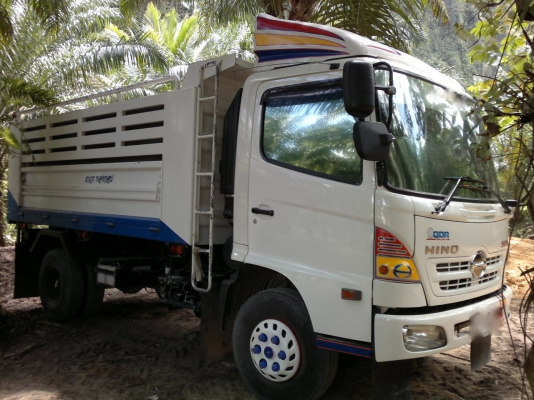 รถฮีโน่ 6 ล้อดั๊ม FC9J  175 แรงม้า ปี 53  รถวิ่ง 80000 ซม. สนใจติดต่อ 081 - 6079515