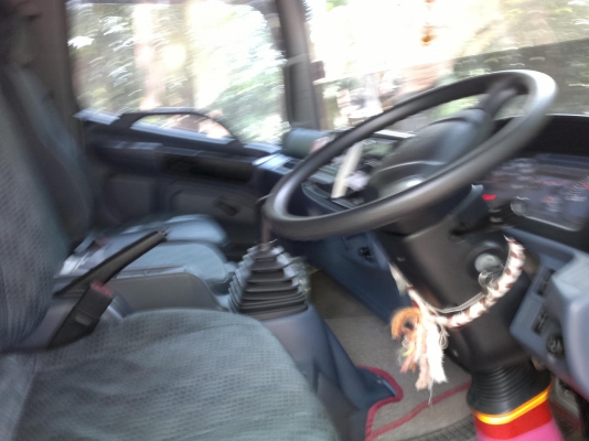 รถฮีโน่ 6 ล้อดั๊ม FC9J  175 แรงม้า ปี 53  รถวิ่ง 80000 ซม. สนใจติดต่อ 081 - 6079515