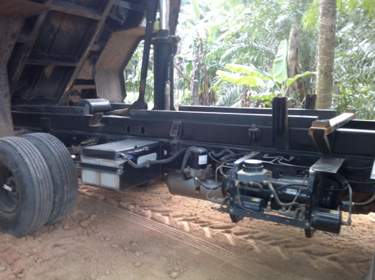 รถฮีโน่ 6 ล้อดั๊ม FC9J  175 แรงม้า ปี 53  รถวิ่ง 80000 ซม. สนใจติดต่อ 081 - 6079515